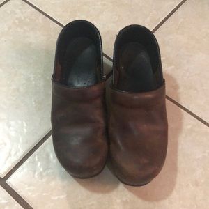Dark brown leather Dansko clogs